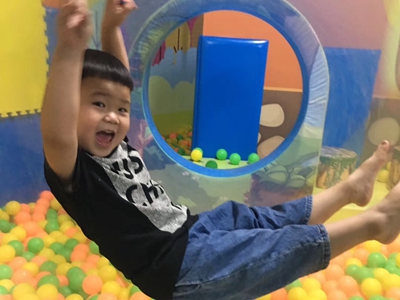 Children have the best fun(indoor playground)